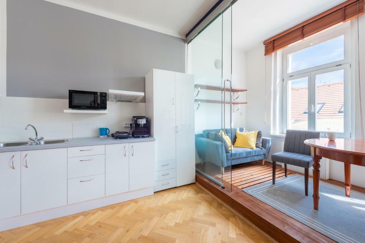 Modern Apartment Few Steps From Centre 프라하 외부 사진