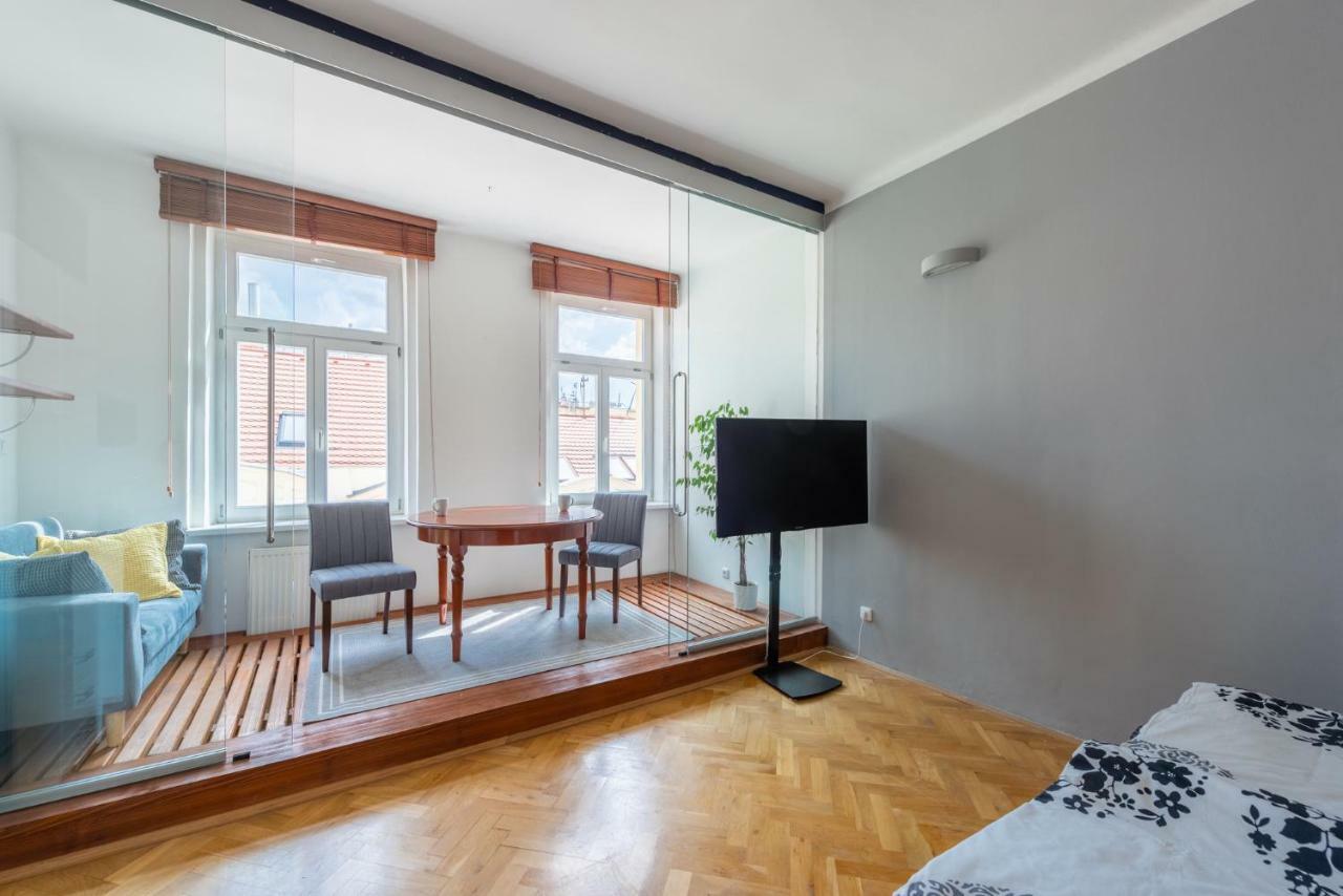 Modern Apartment Few Steps From Centre 프라하 외부 사진